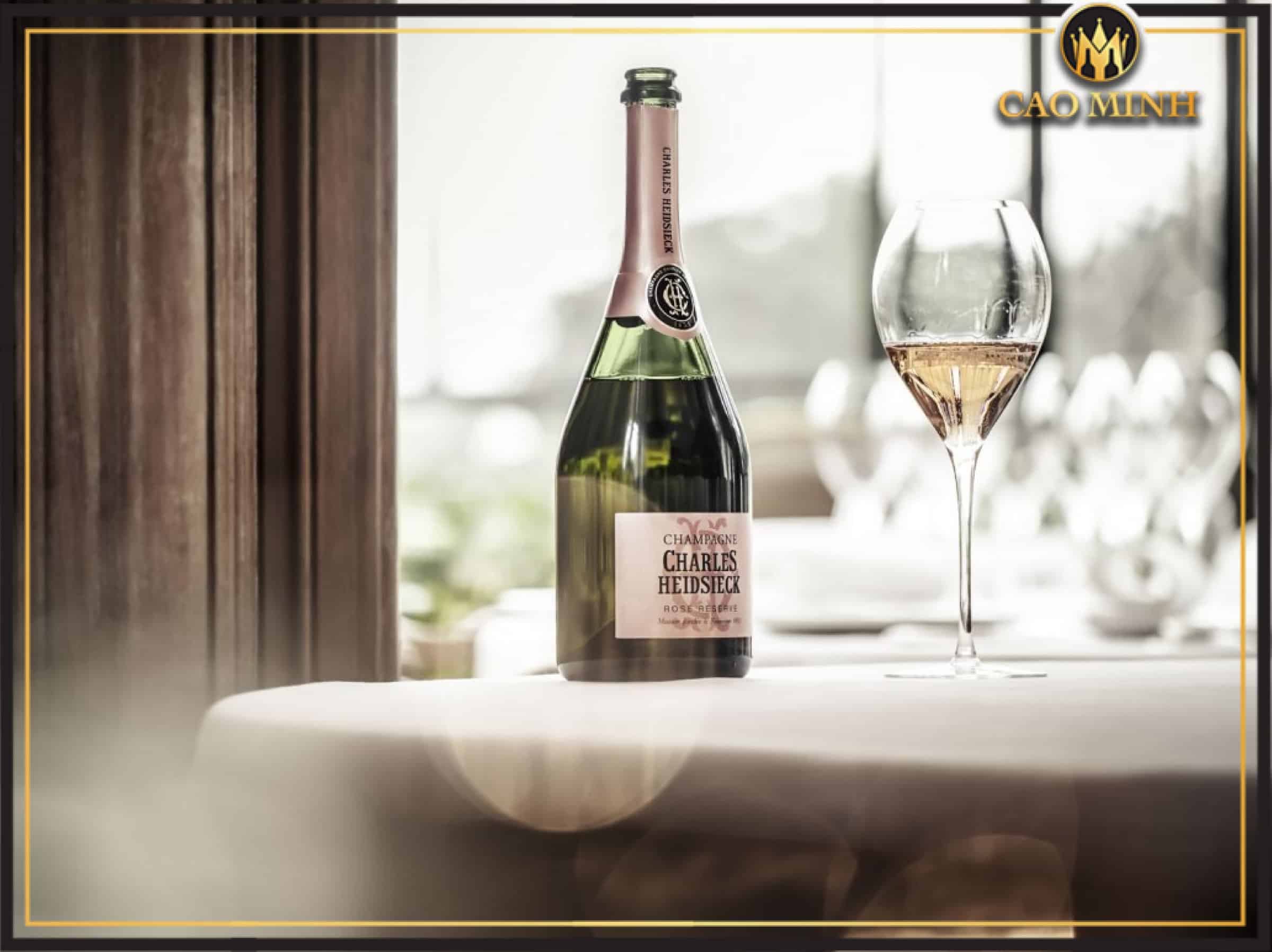 Charles Heidsieck Rosé Réserve - Chai Champagne không thể thiếu trên bàn tiệc của bạn