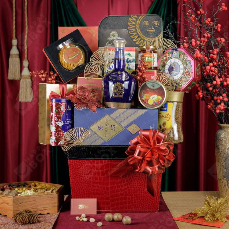 Set quà Tết Chivas 18 và Hạt Dinh Dưỡng 