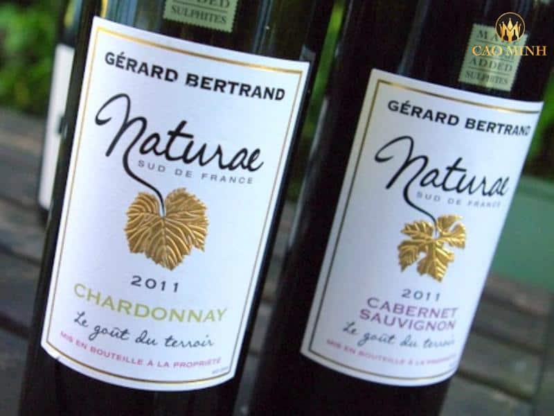 Nếm thử chai rượu vang Pháp Gerard Bertrand Naturae Cabernet Sauvignon