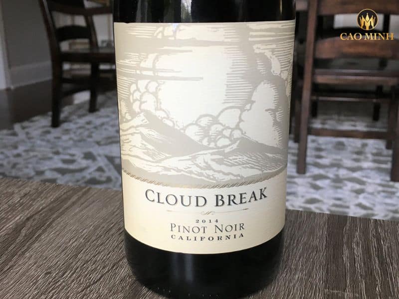 Nếm thử rượu vang Mỹ Cloud Break Range Pinot Noir