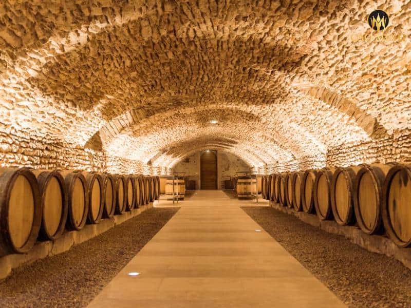 Quy trình sản xuất của chai rượu vang Pháp Château de La Chapelle 