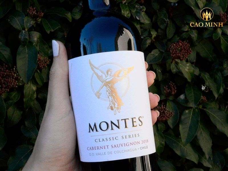 Rượu vang Chile Montes Classic Series Cabernet Sauvignon
