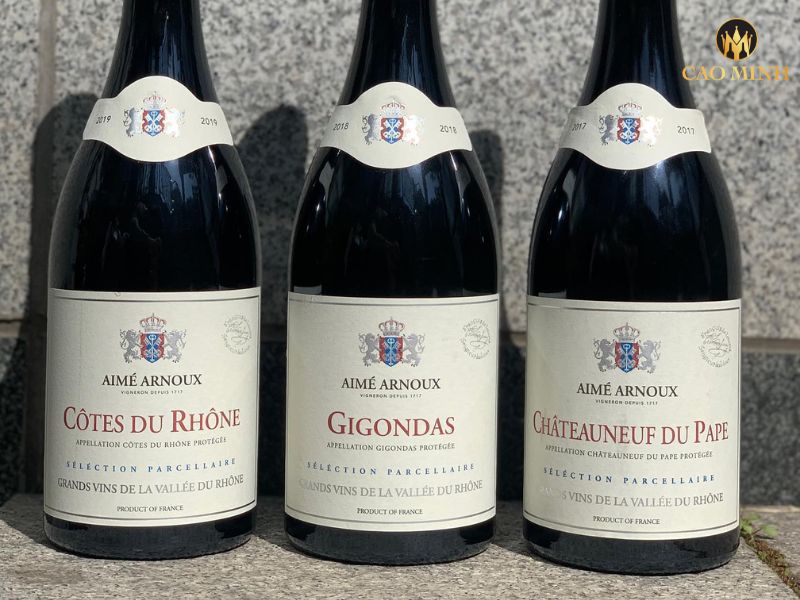 Nếm thử hương vị tuyệt vời của chai rượu vang Aime Arnoux Chateauneuf du Pape