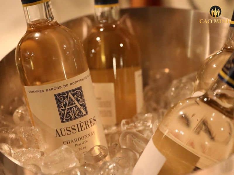 Nếm thử hương vị tuyệt vời của chai rượu vang DBR (Lafite) Aussieres Chardonnay