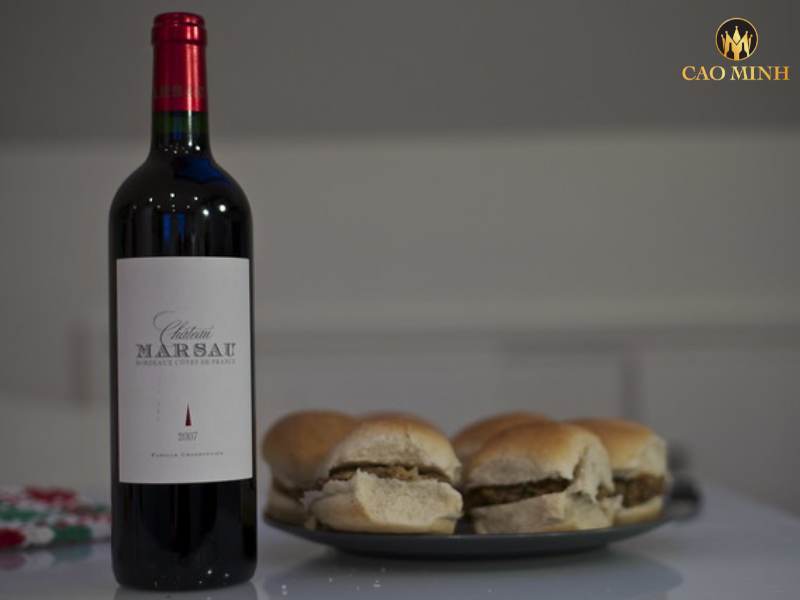 Nếm thử hương vị tuyệt vời của chai rượu vang Château Marsau