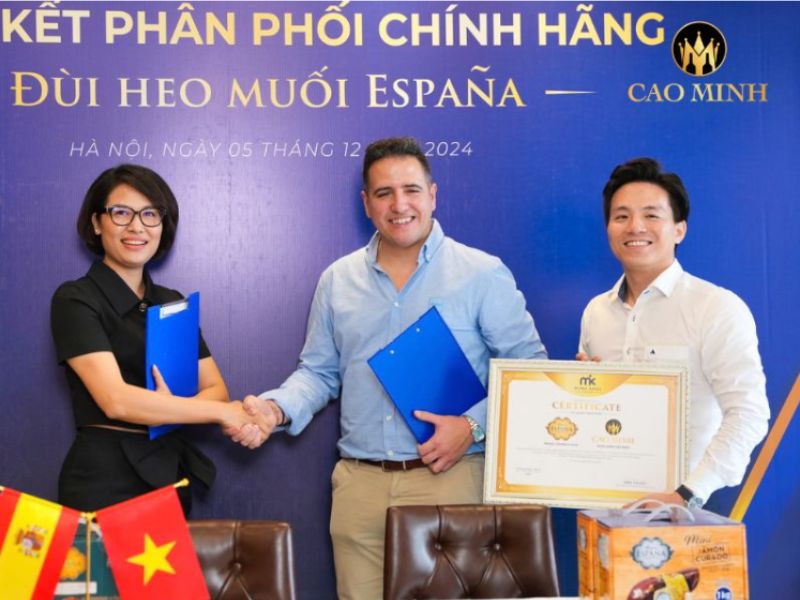 nhượng quyền rượu vang