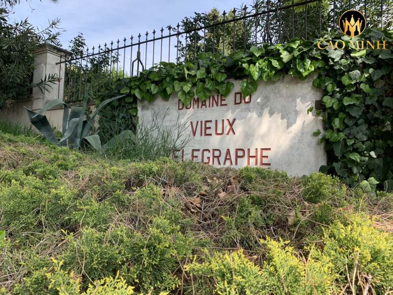 Vieux Telegraphe Chateauneuf-du-Pape La Crau