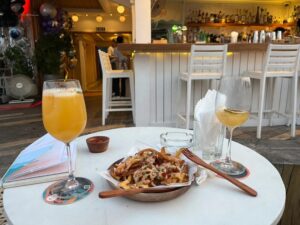 Banana Mama Rooftop & Kitchen - Điểm Đến Rooftop Bar Đẳng Cấp Giữa Lòng Sài Gòn