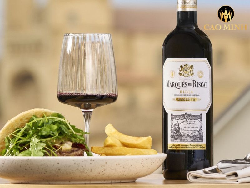Marqués de Riscal là một trong những nhà làm rượu lâu đời nhất Tây Ban Nha
