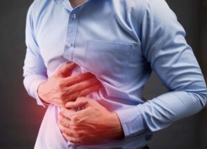 Đau dạ dày có nên uống rượu vang không? Giải đáp từ chuyên gia