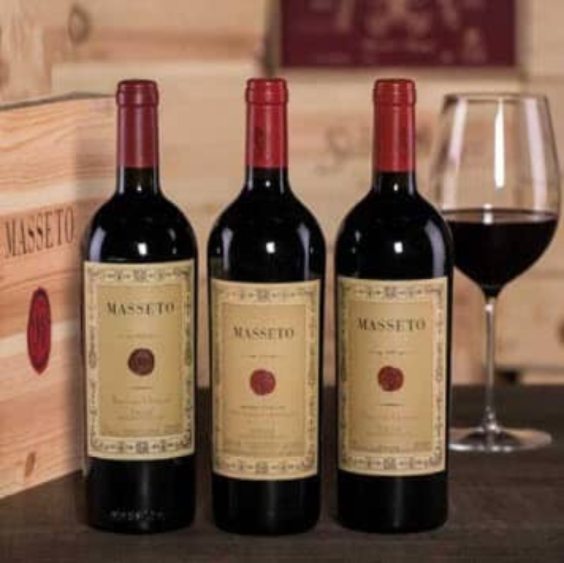 Masseto Super Tuscan với mức giá khoảng 39 triệu VNĐ