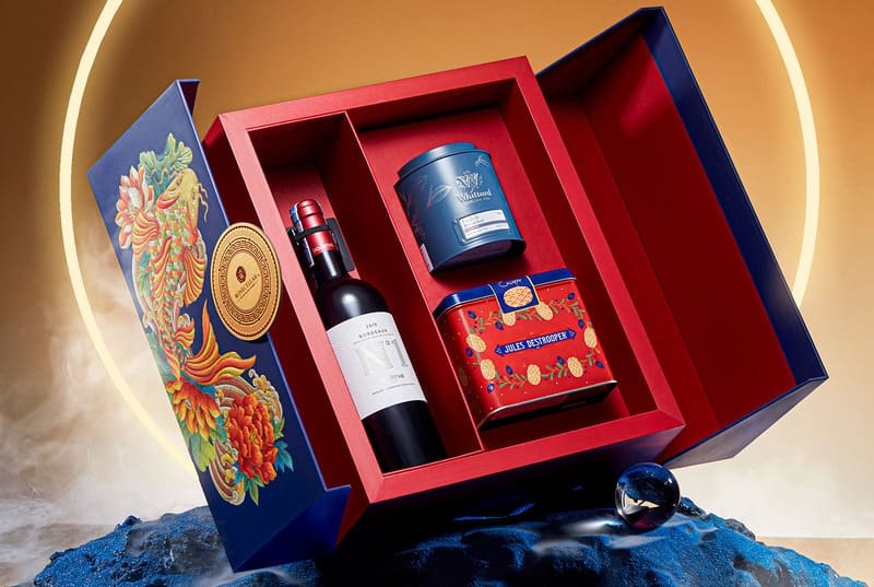 Hành động biếu quà tết chính là cách chúng ta thể hiện sự kính trọng, lời tri ân sâu sắc và những lời chúc tốt đẹp nhất