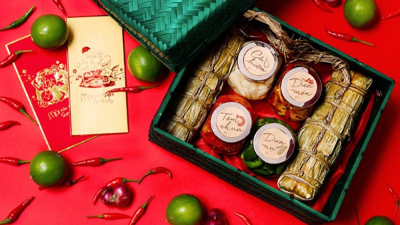 Chọn quà tết cho bố mẹ chồng như thế nào để ra mắt thật ấn tượng, thật tinh tế