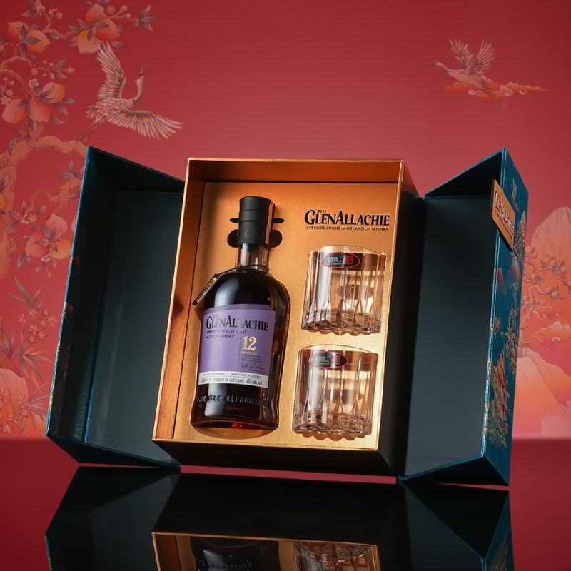 Các thương hiệu như Macallan, Glenfiddich, Hennessy, Rémy Martin luôn là những lựa chọn đẳng cấp