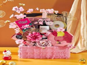 Giỏ quà tết màu hồng 2026: Trao ngọt ngào, gửi yêu thương