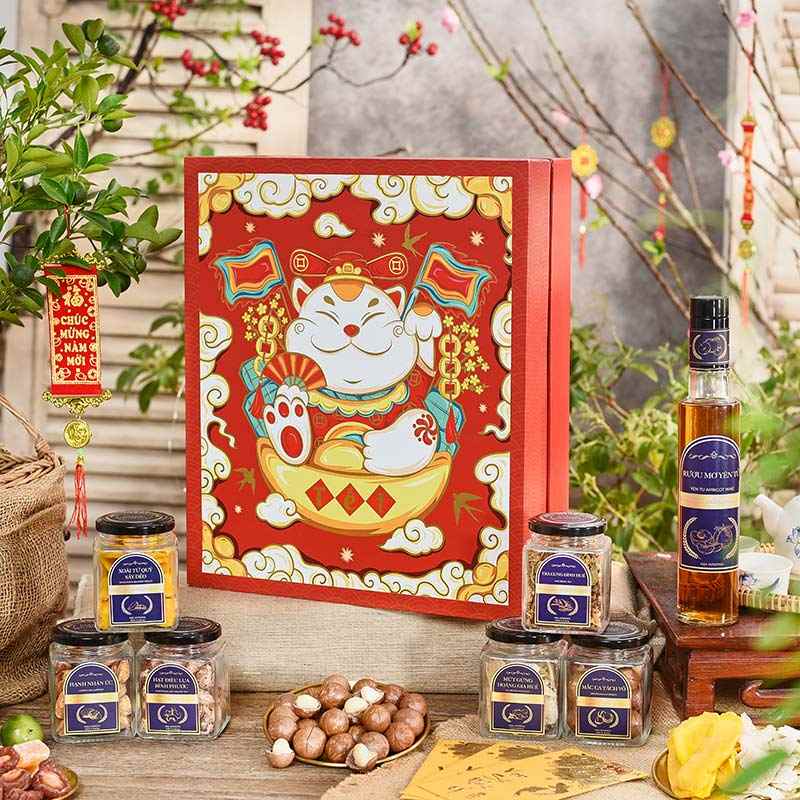 Giỏ quà tết con mèo mang ý nghĩa chúc may mắn, ấm áp, sung túc