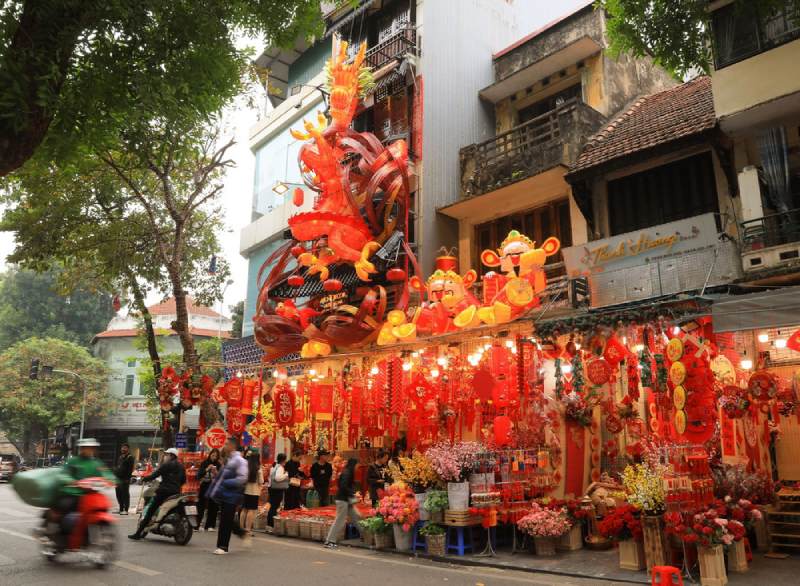 Màu đỏ mang ý nghĩa từ sự cộng hưởng của nhiều yếu tố sâu sắc