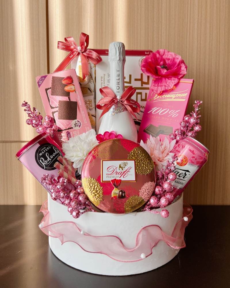 Giỏ quà Tết Xuân Hồng Dịu Dàng