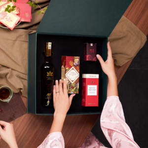 Hộp quà Tết, giỏ quà Tết hiện đại 