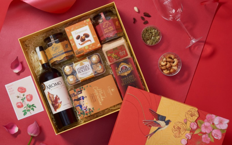 Hộp quà Tết với sự tỉ mỉ và chỉn chu sẽ giúp bạn ghi điểm tuyệt đối trong dịp lễ này