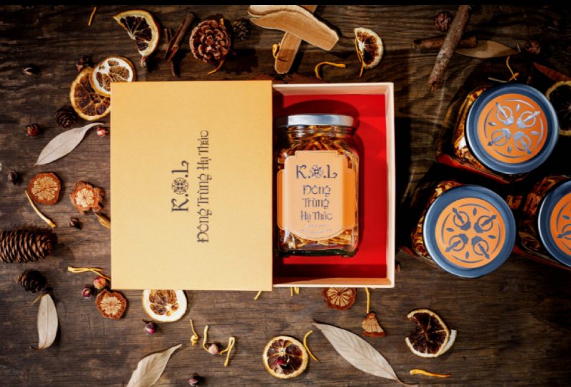 Đông trùng hạ thảo giúp bồi bổ cơ thể toàn diện