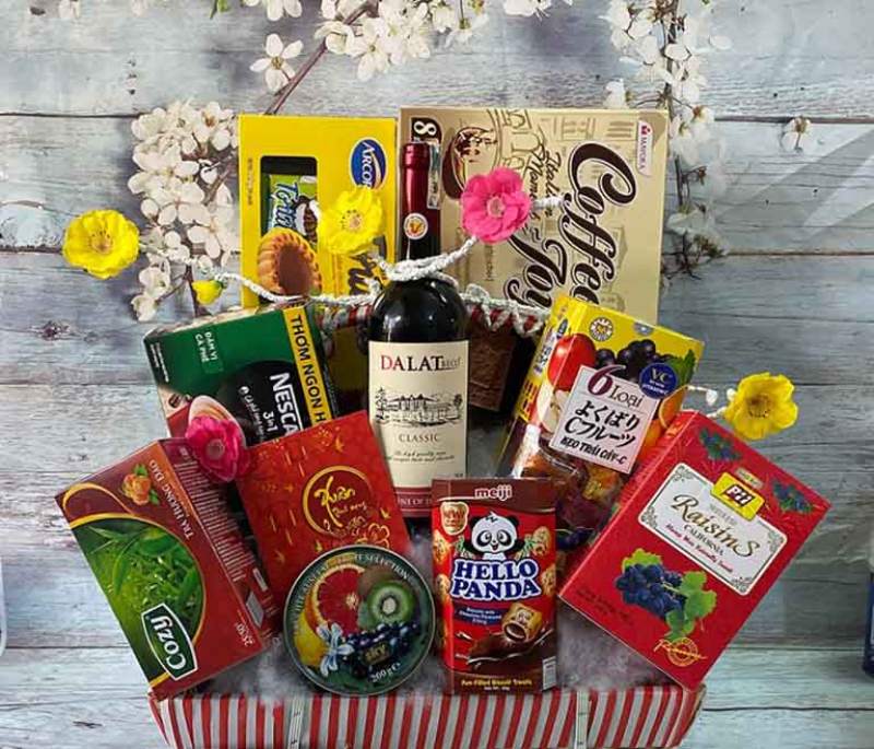 Hải Phòng Gift cũng là một cái tên hoạt động trong lĩnh vực phân phối hộp quà Tết