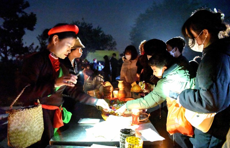 Đây phản ánh rõ nhất không khí Tết nhộn nhịp của người dân địa phương