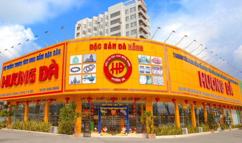 Các set quà tại đây mang đậm tính thực tế và hương vị quê hương Đà Nẵng