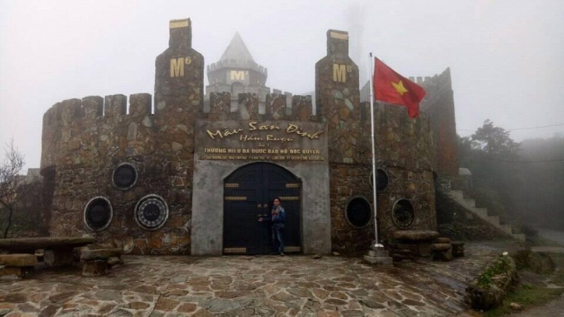 Hầm rượu Mẫu Sơn đỉnh tại Lạng Sơn