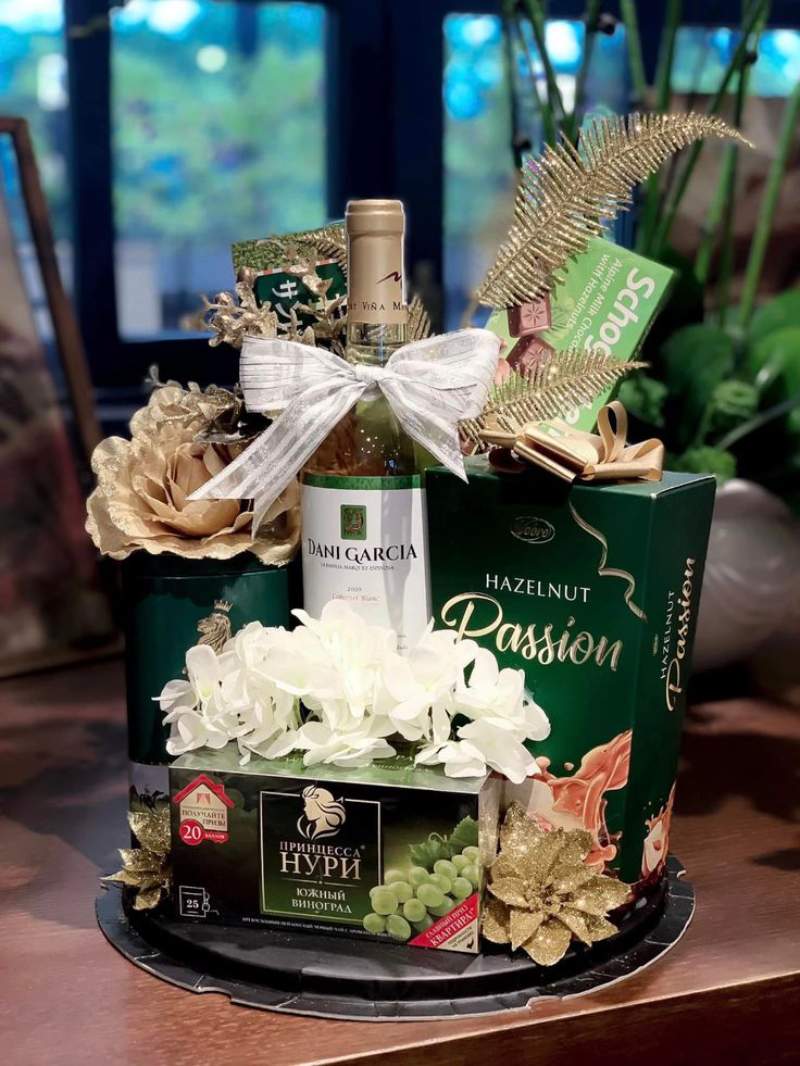 Giỏ quà Tết Thịnh Vượng